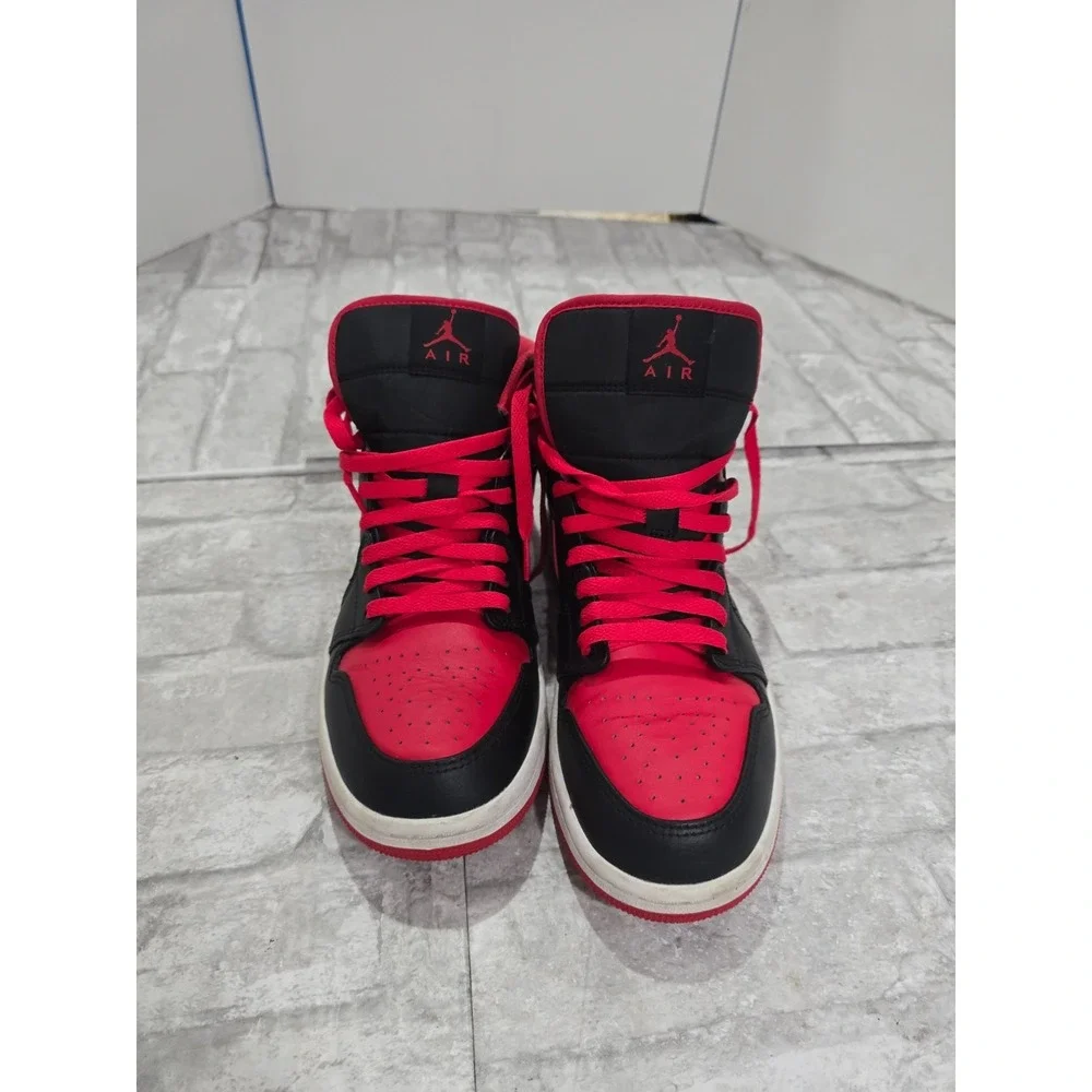 Air Jordan‎ 1 AJ1 Sz 9 Mid Bred Black Fire Red Sneakers DQ8426-060